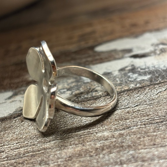 James Avery Floral Silhouette Ring – Size 8 - Picture 4 of 6